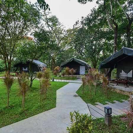 Monica Garden Bungalow Vālpārai Exterior foto